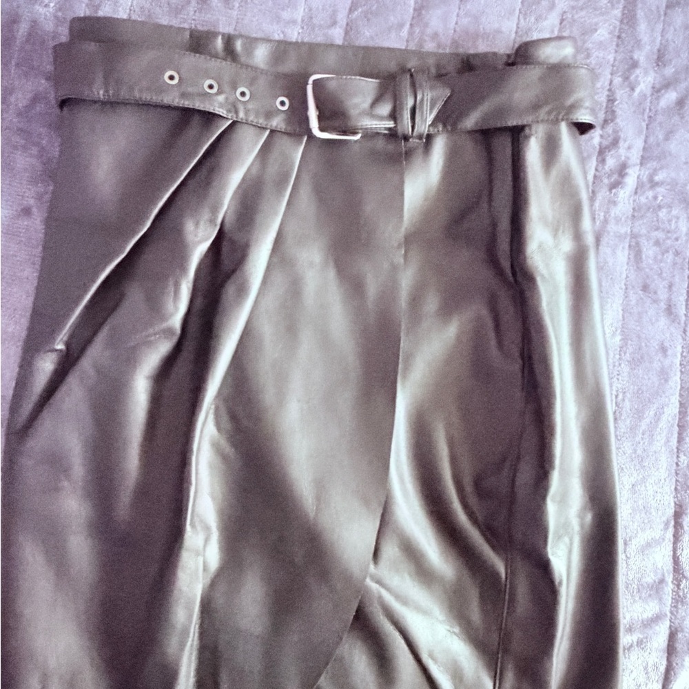 Express Black Skirt